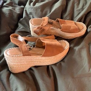 Platform tan sandals